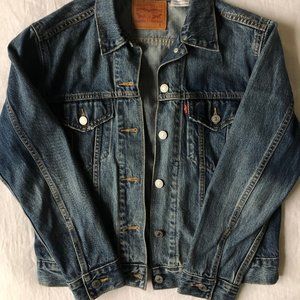 Levi’s Ex-Boyfriend trucker jacket